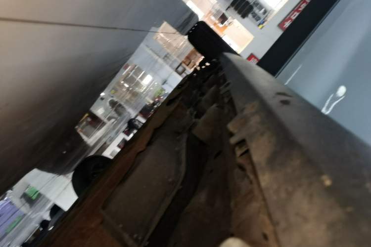 Used Leapmotor T03 2023 310 Lite Edition Right Side Sill