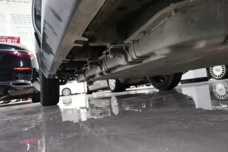 Used Leapmotor T03 2023 310 Lite Edition Right Side Sill