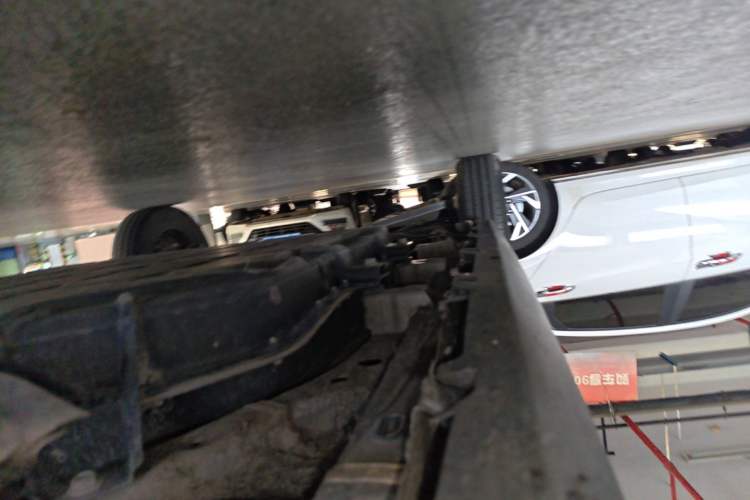 Used Leapmotor T03 2023 200 Lite Edition Right Side Sill