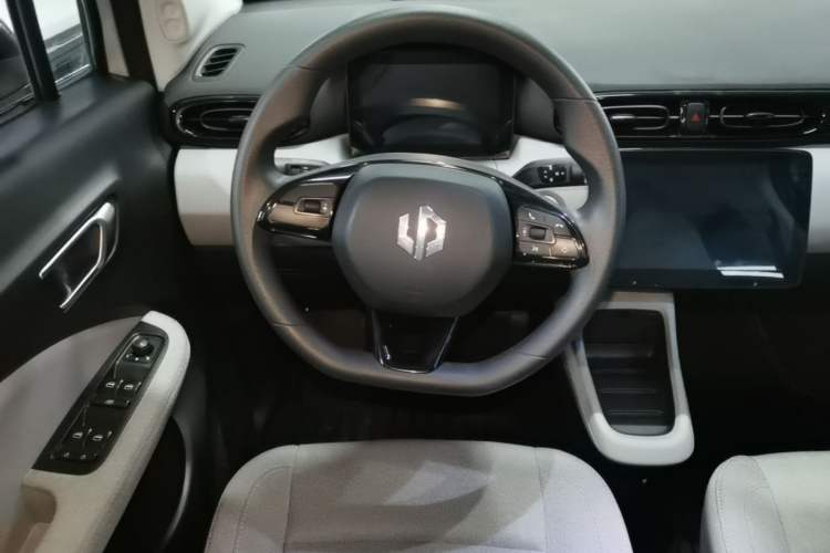 Used Leapmotor T03 2023 310 Lite Edition Steering Wheel