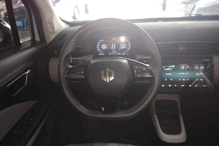 Used Leapmotor T03 2023 200 Lite Edition Steering Wheel