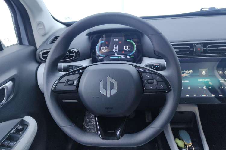 Used Leapmotor T03 2023 310 Lite Edition Steering Wheel