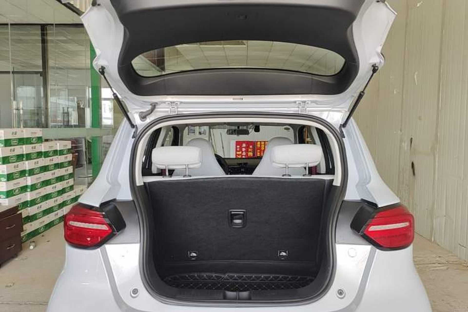 Used Leapmotor T03 2023 200 Lite Edition Trunk