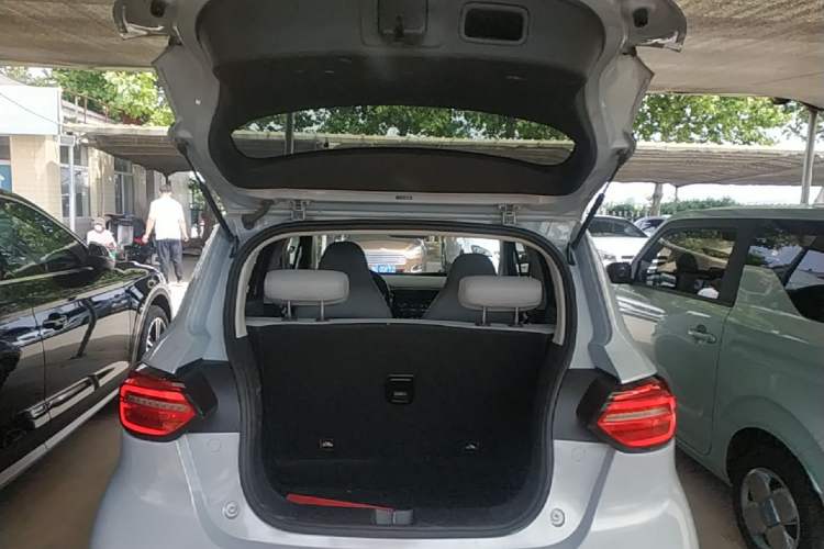 Used Leapmotor T03 2023 403 Lite Edition Trunk