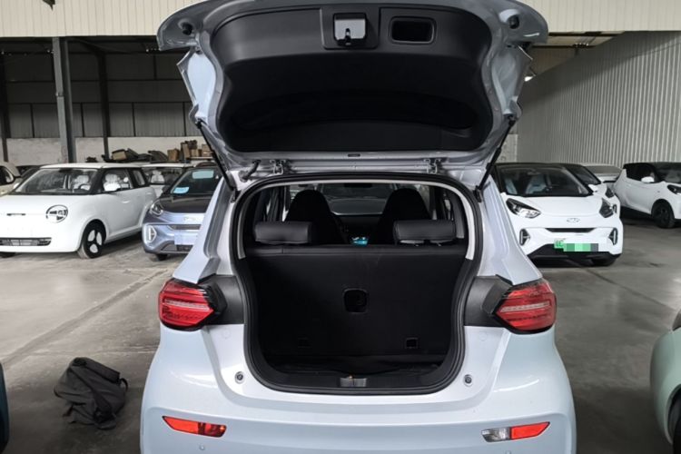 Used Leapmotor T03 2023 200 Lite Edition Trunk