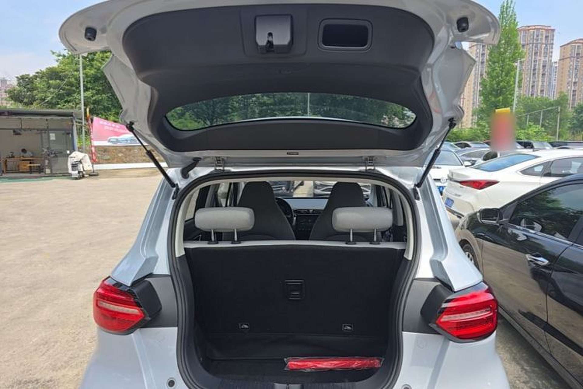 Used Leapmotor T03 2023 200 Lite Edition Trunk