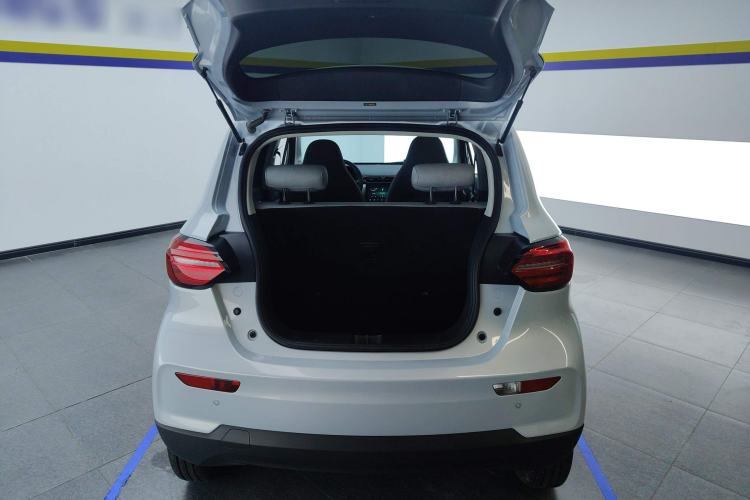 Used Leapmotor T03 2023 310 Lite Edition Trunk