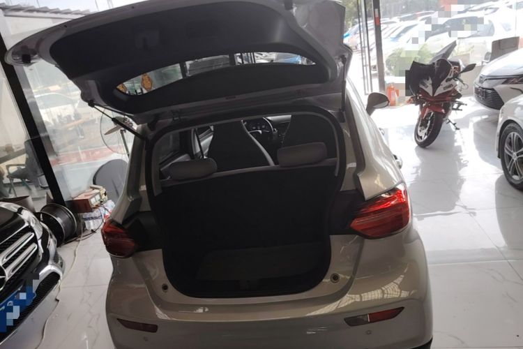 Used Leapmotor T03 2023 200 Lite Edition Trunk