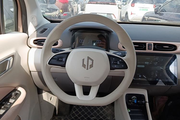 Used Leapmotor T03 2023 200 Lite Edition Steering Wheel