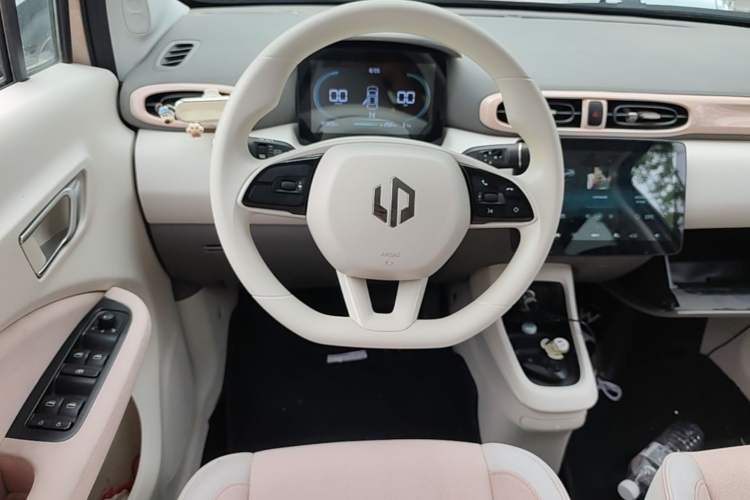Used Leapmotor T03 2023 403 Lite Edition Steering Wheel