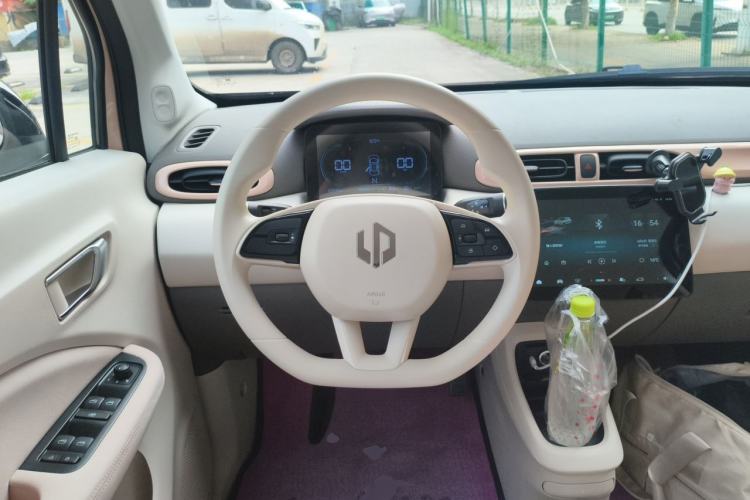Used Leapmotor T03 2023 200 Lite Edition Steering Wheel