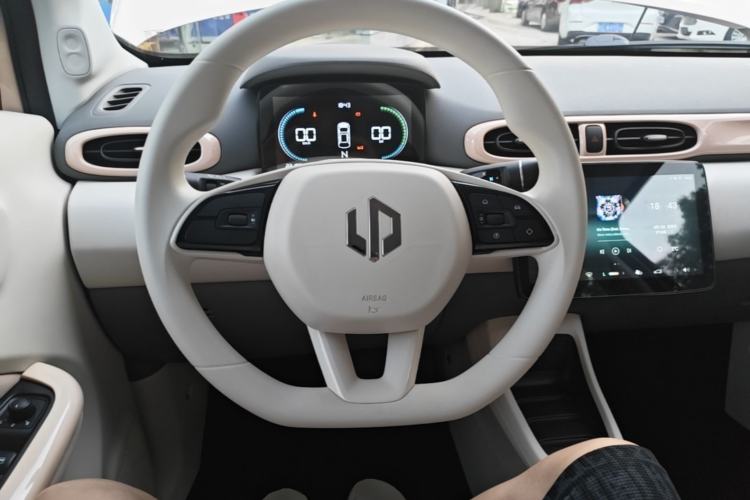 Used Leapmotor T03 2023 200 Lite Edition Steering Wheel