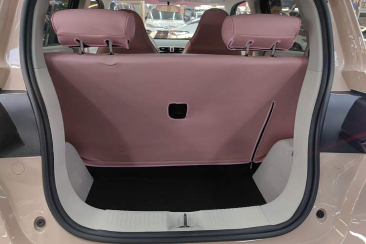 Used Leapmotor T03 2023 200 Lite Edition Trunk