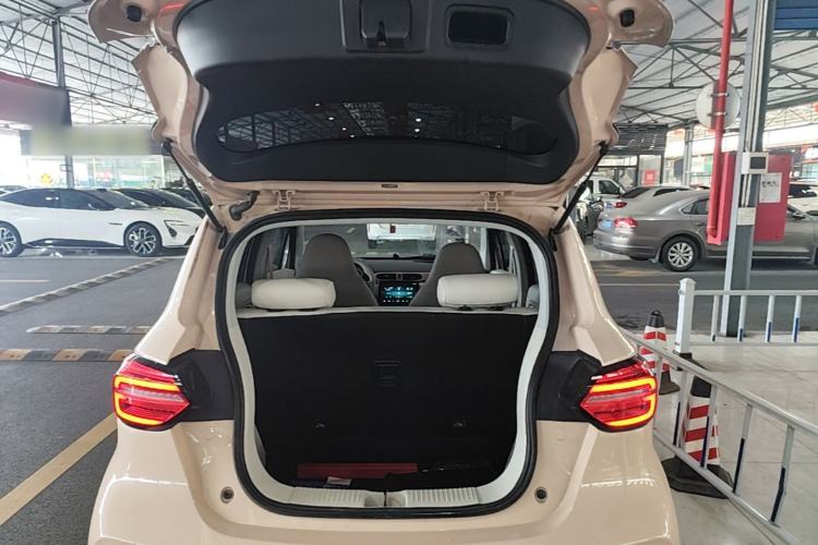 Used Leapmotor T03 2023 403 Lite Edition Trunk