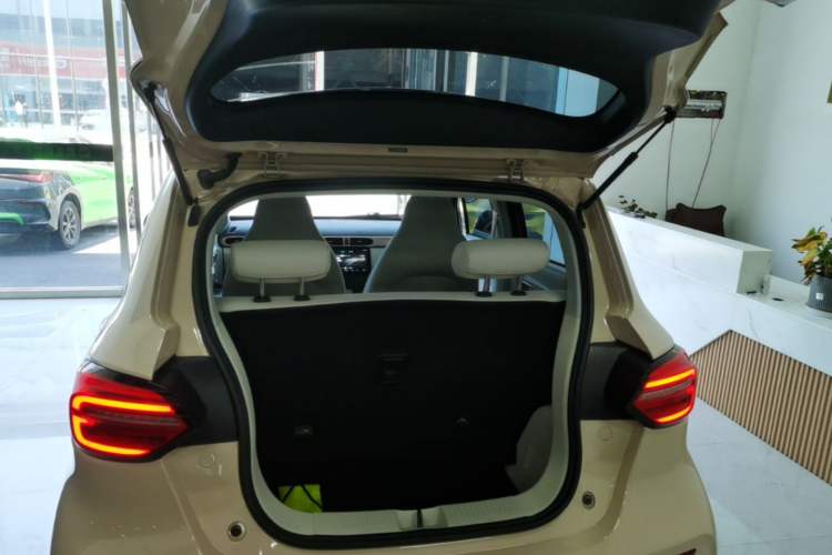 Used Leapmotor T03 2023 310 Lite Edition Trunk