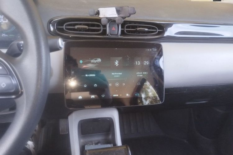Used Leapmotor T03 2023 310 Lite Edition Audio And AC Panel