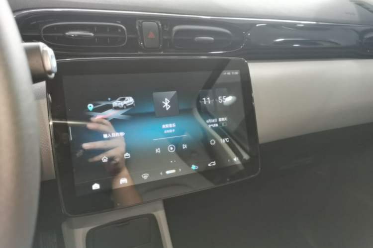 Used Leapmotor T03 2023 310 Lite Edition Audio And AC Panel