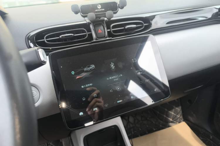 Used Leapmotor T03 2023 200 Lite Edition Audio And AC Panel