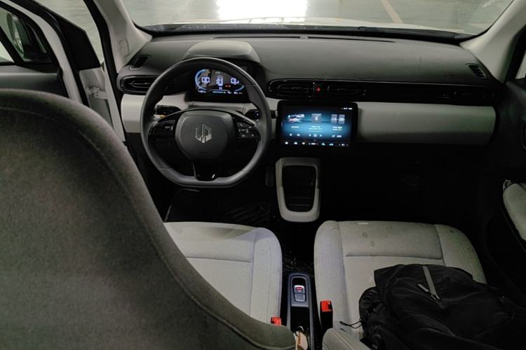 Used Leapmotor T03 2023 310 Lite Edition Center Console