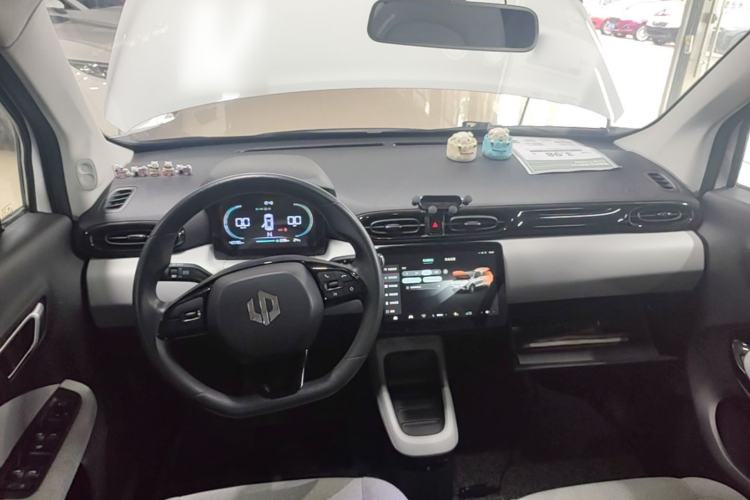 Used Leapmotor T03 2023 310 Lite Edition Center Console