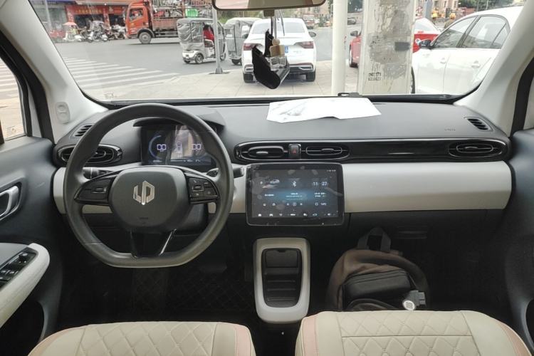 Used Leapmotor T03 2023 310 Lite Edition Center Console