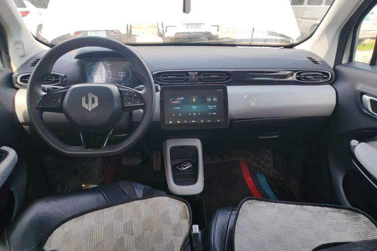 Used Leapmotor T03 2023 200 Lite Edition Center Console