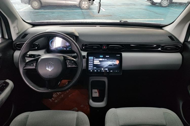 Used Leapmotor T03 2023 310 Lite Edition Center Console