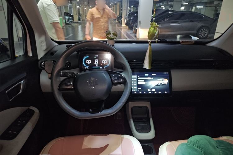 Used Leapmotor T03 2023 310 Lite Edition Center Console