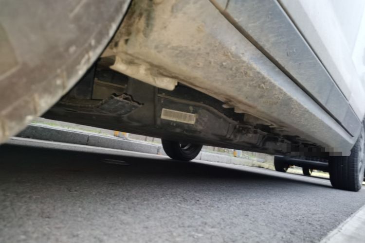 Used Leapmotor T03 2023 310 Lite Edition Chassis Front Left