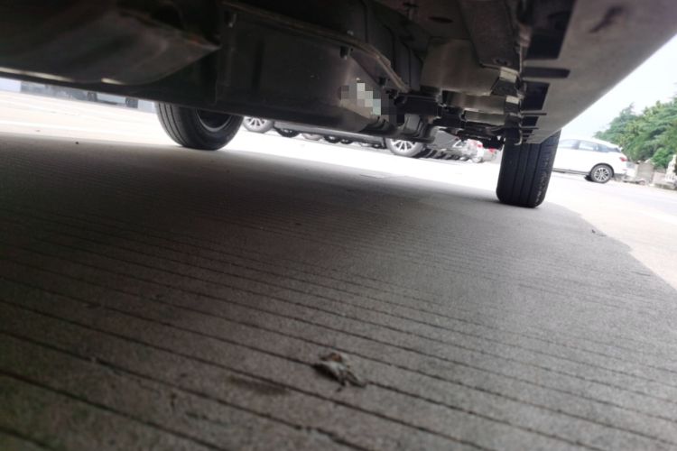 Used Leapmotor T03 2023 200 Lite Edition Chassis Front Left