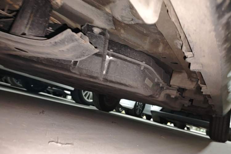 Used Leapmotor T03 2023 200 Lite Edition Chassis Front Left