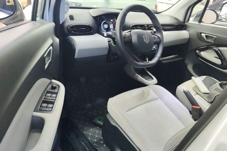 Used Leapmotor T03 2023 200 Lite Edition Driver Seat