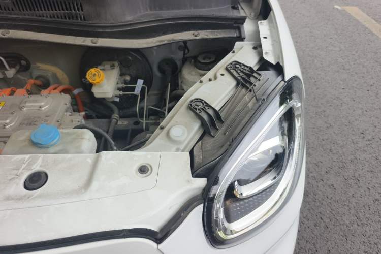 Used Leapmotor T03 2023 310 Lite Edition Engine Bay Left