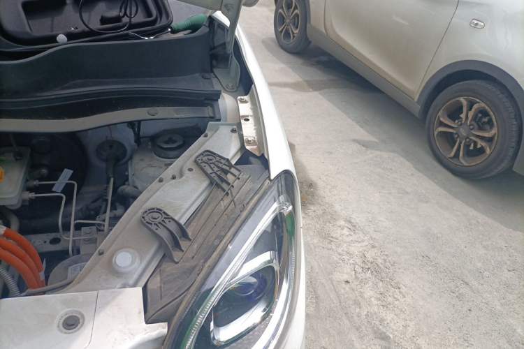 Used Leapmotor T03 2023 403 Lite Edition Engine Bay Left