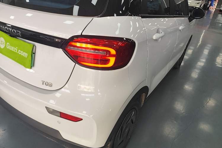 Used Leapmotor T03 2023 200 Lite Edition Exterior 3