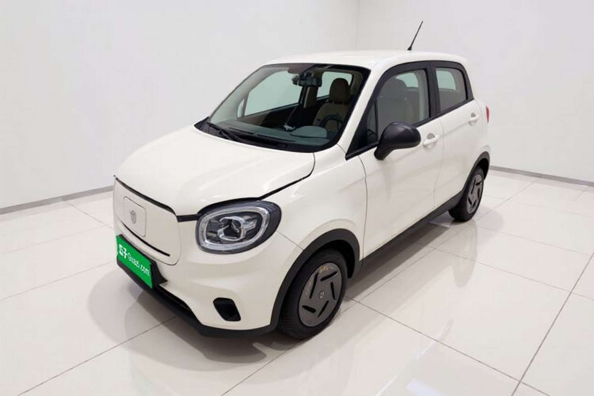 Used Leapmotor T03 2023 200 Lite Edition Front Left 45 Deg
