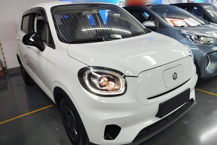 Used Leapmotor T03 2023 200 Lite Edition Front Right 45 Deg