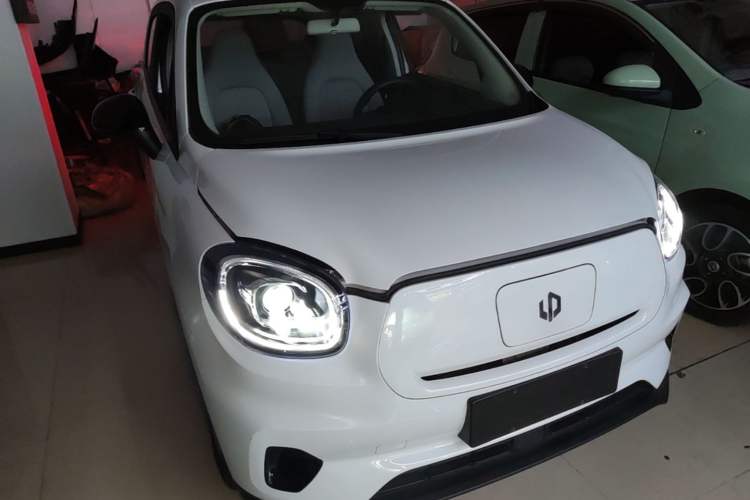 Used Leapmotor T03 2023 200 Lite Edition Front Right 45 Deg