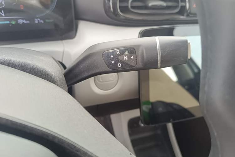 Used Leapmotor T03 2023 200 Lite Edition Gear Lever