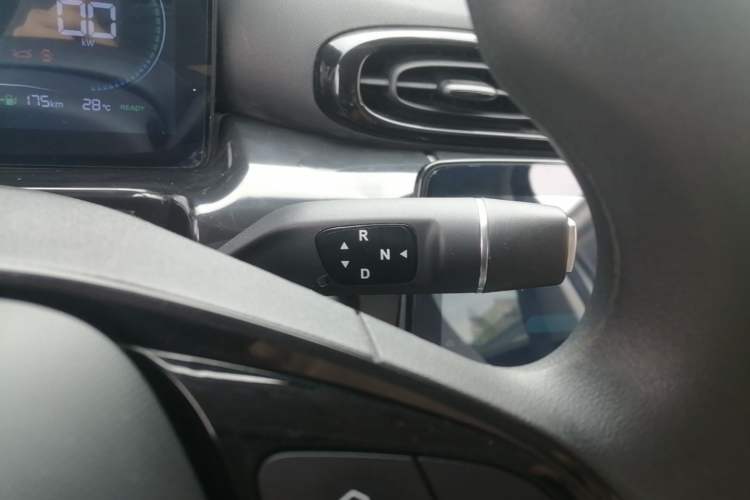 Used Leapmotor T03 2023 200 Lite Edition Gear Lever