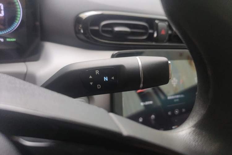 Used Leapmotor T03 2023 200 Lite Edition Gear Lever