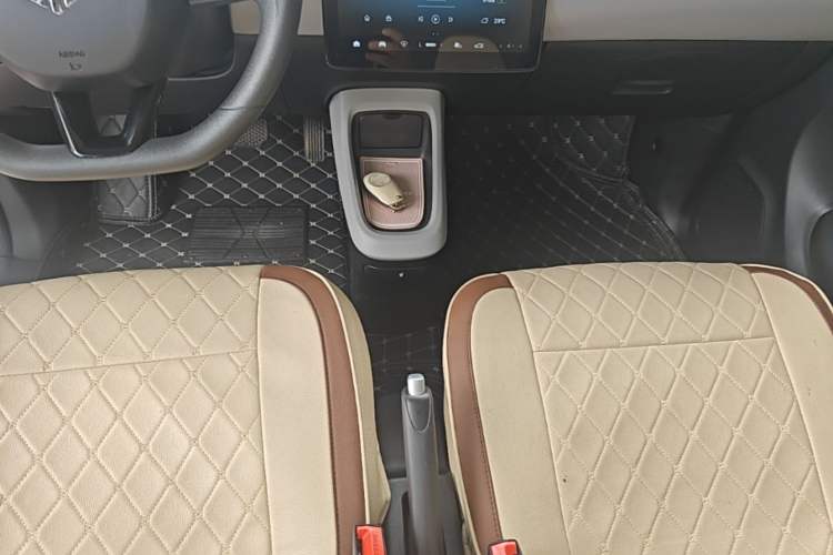 Used Leapmotor T03 2023 200 Lite Edition Gear Lever