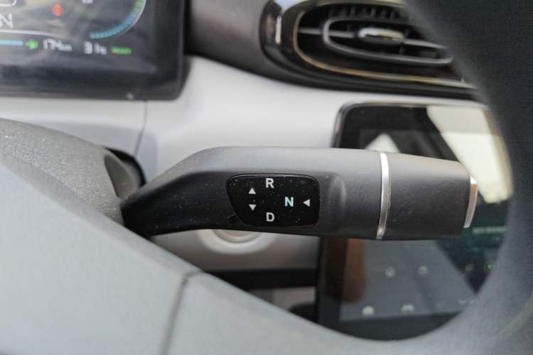 Used Leapmotor T03 2023 310 Lite Edition Gear Lever