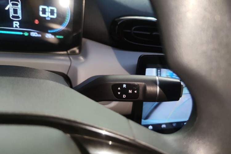 Used Leapmotor T03 2023 200 Lite Edition Gear Lever