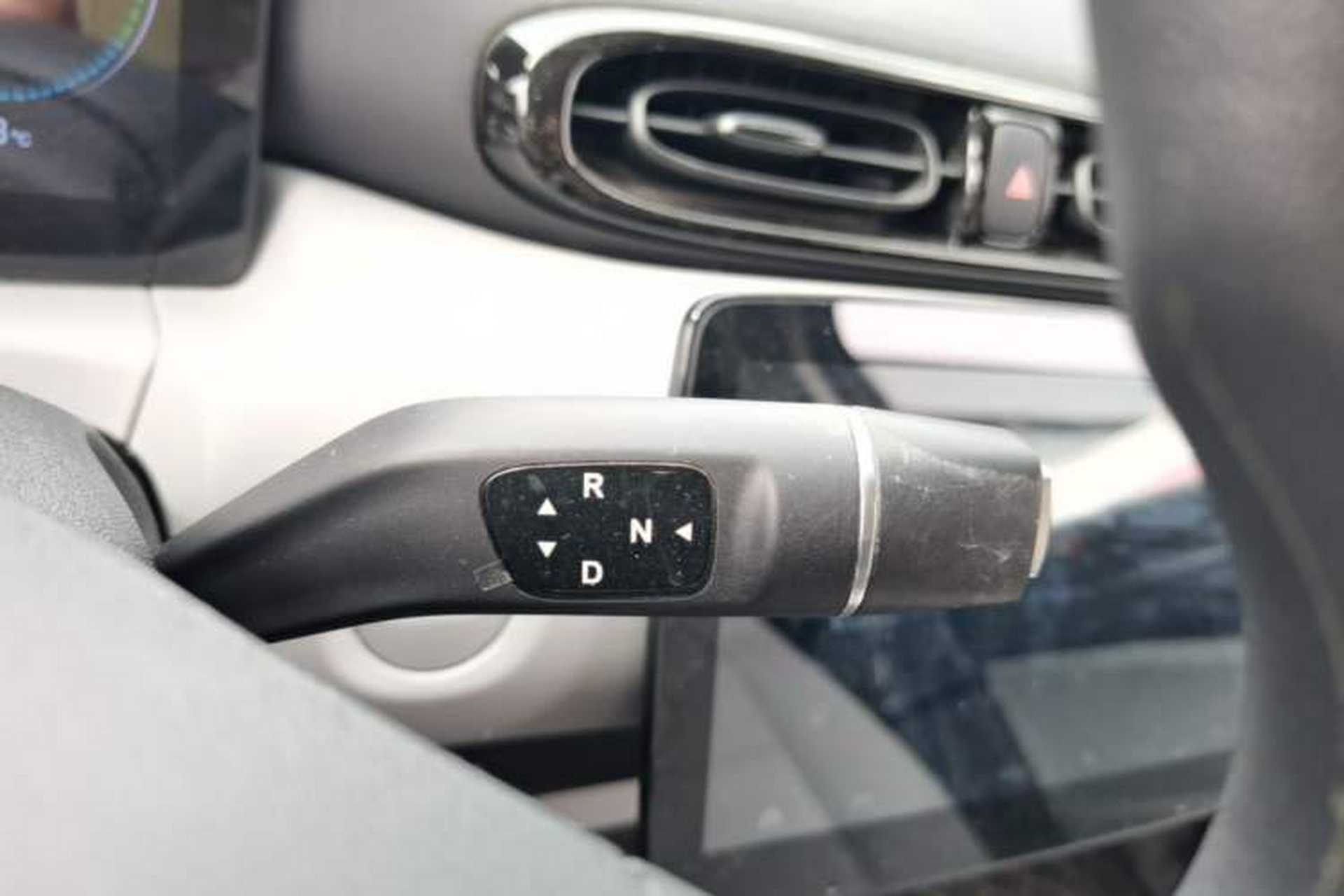 Used Leapmotor T03 2023 200 Lite Edition Gear Lever