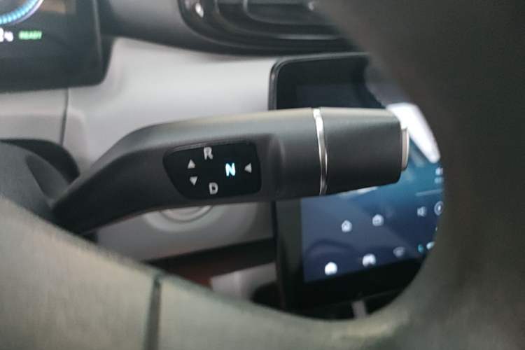 Used Leapmotor T03 2023 310 Lite Edition Gear Lever