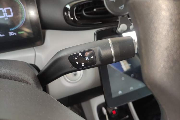 Used Leapmotor T03 2023 310 Lite Edition Gear Lever