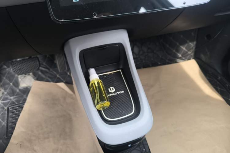 Used Leapmotor T03 2023 200 Lite Edition Gear Lever