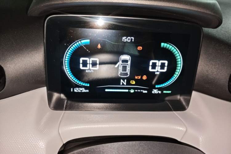 Used Leapmotor T03 2023 200 Lite Edition Instrument Cluster