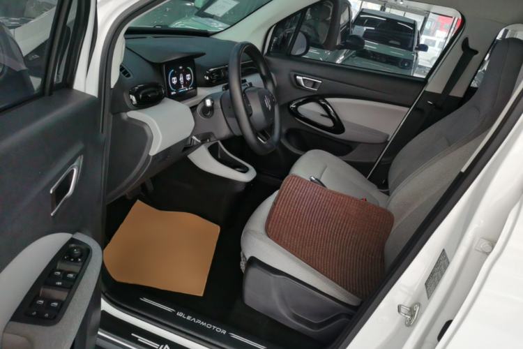 Used Leapmotor T03 2023 200 Lite Edition Left Front Seat